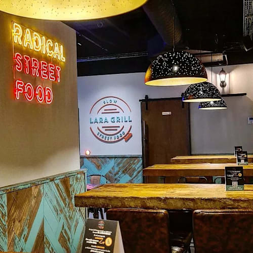 Lara Grill Cartagena, Barcelona