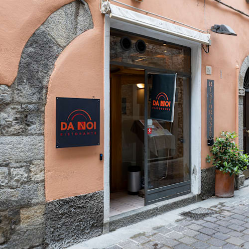 Da Noi, Como