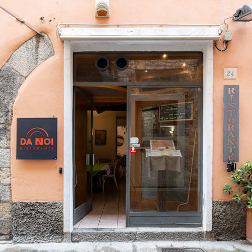 Da Noi, Como