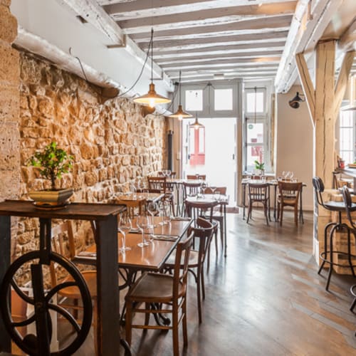 Terronia, Paris