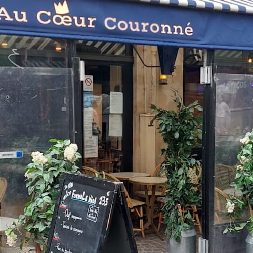 Au Coeur Couronné, Paris