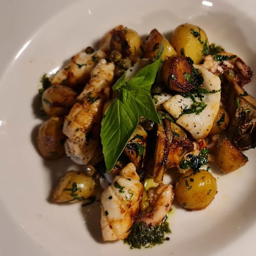 Luna restaurant, Savona