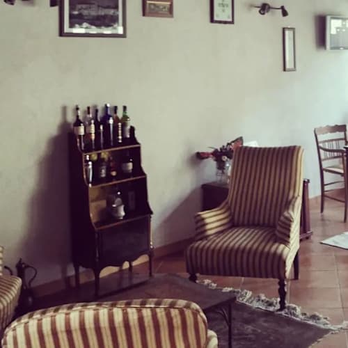 Villa Cuccagna: Osteria di Campagna, Annunziata