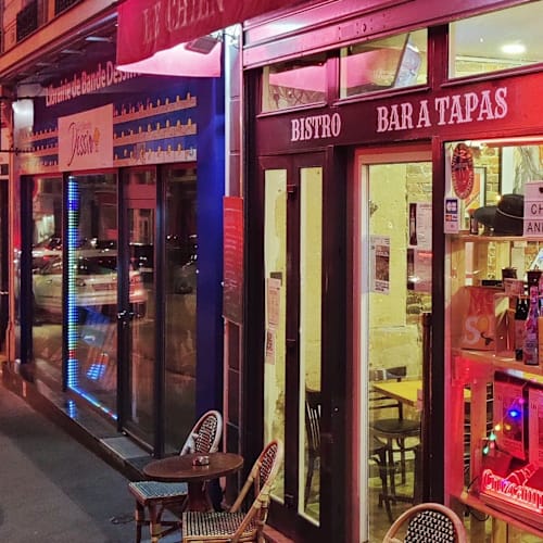 Le Chien Andalou, Paris