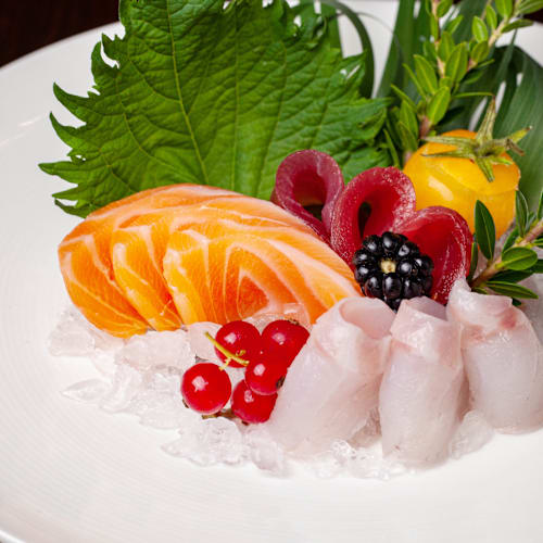 Kiku, Milano