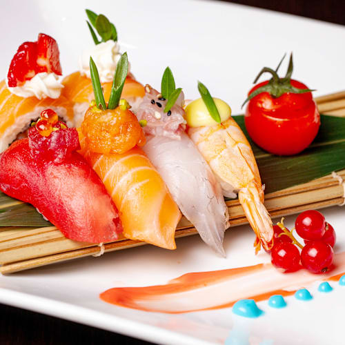 Kiku, Milano