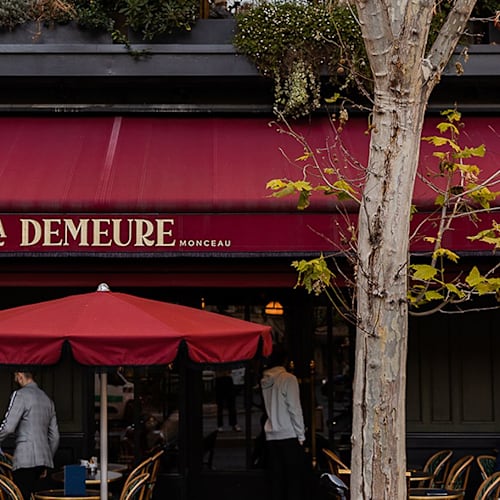 La Demeure, Paris