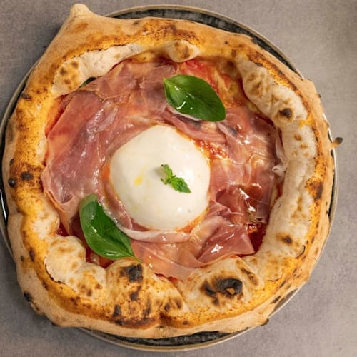 Pizzeria Reginè, Saronno