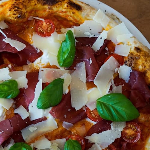 A tavola! Pizzas & Vins italiens, Toulon