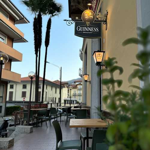 Bully's risto pub, Baveno