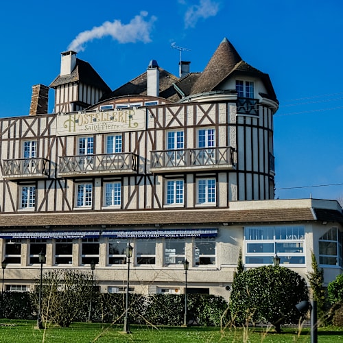 Hostellerie Saint Pierre, Saint-Pierre-du-Vauvray