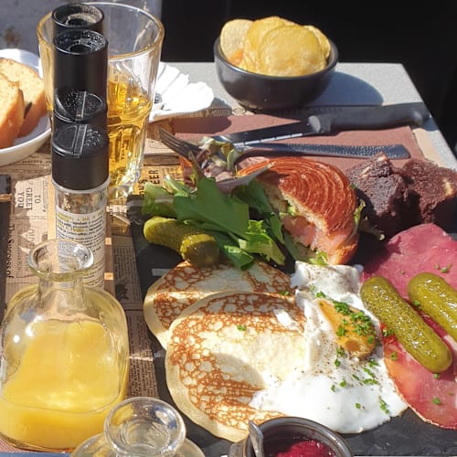 Bellechasse Cafe, Saint-Maur-des-Fossés