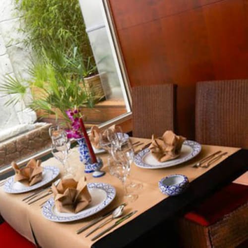 Narai Thai, Brugge