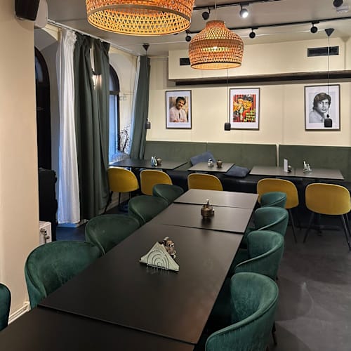 Curry Leaf Indian Restaurant, Södertälje