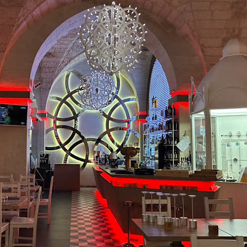 PEPÈ Beer & Grill, Maglie