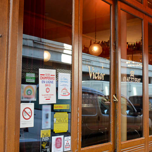 Victor, Paris