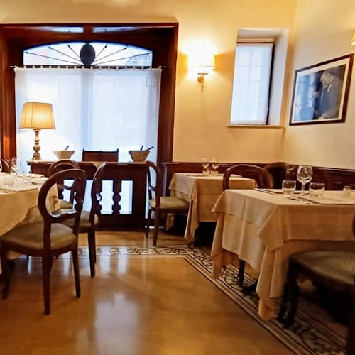 Taverna Giulia, Roma