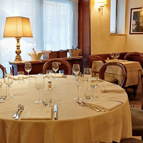 Taverna Giulia, Roma