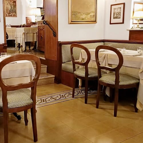 Taverna Giulia, Roma