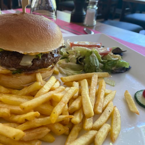 Gloria, La Garenne-Colombes