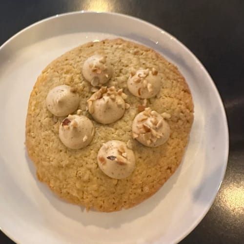 L'Aquinoise, Pontoise