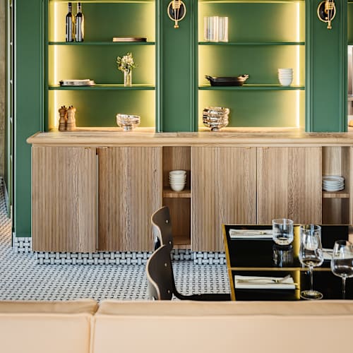 Le Luco, Paris