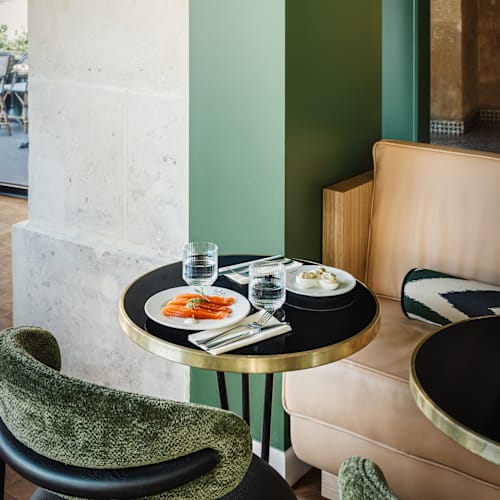 Le Luco, Paris