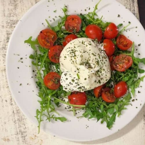 La Maïoun Restaurant Et Hôtel, Contes