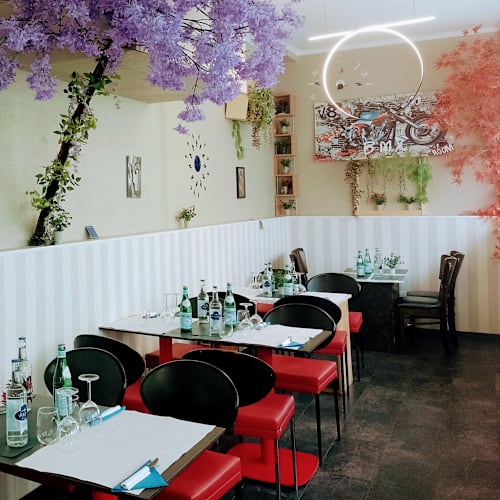 TRiSHuL Café Restaurant Indien, Lausanne