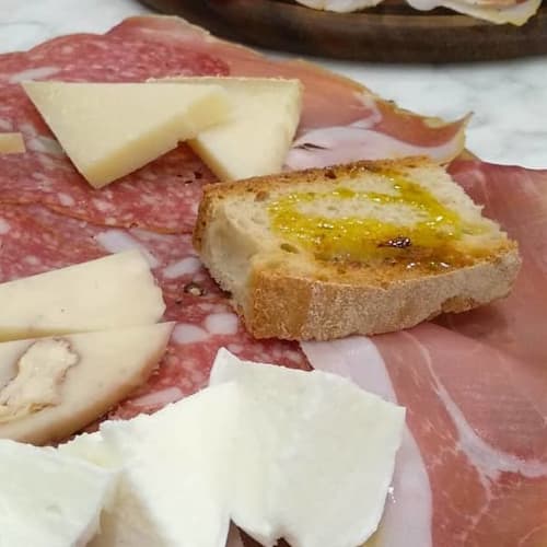 Ejelo la bottega del gojo, Viterbo