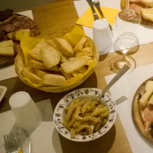 Ejelo la bottega del gojo, Viterbo