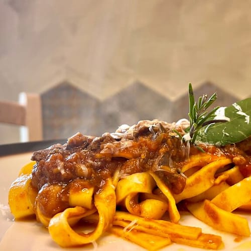A piazza Regina - Fraschetta con Cucina, Alatri