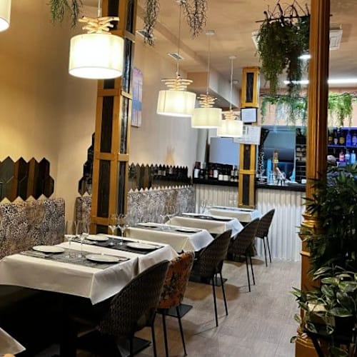 Curry Station - Martín de los Heros, Madrid