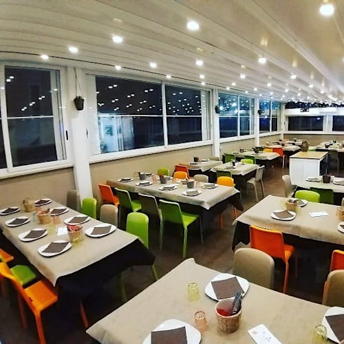 Quattro quarti pizzeria con cucina, Molfetta