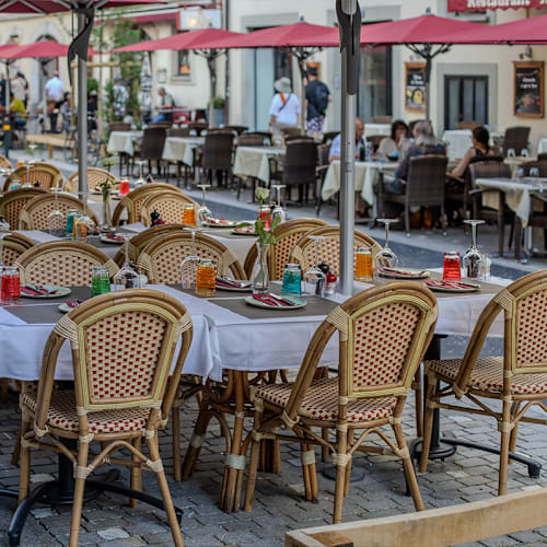 Marina Mezze, Genève