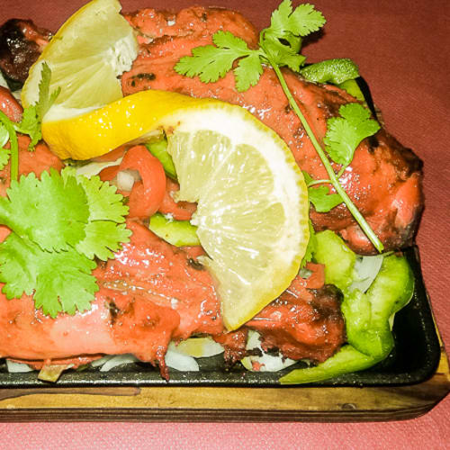 Indian Bombay, Madrid