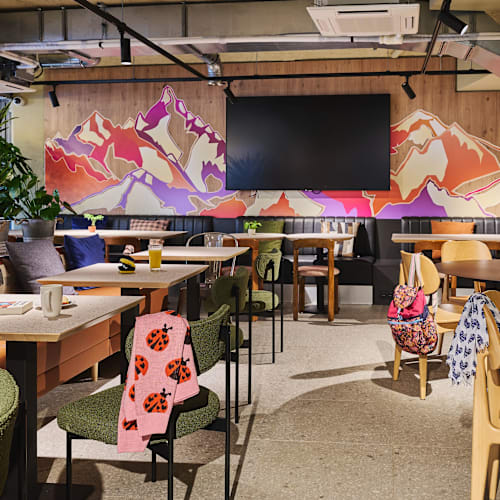 Moxy Annecy, Annecy