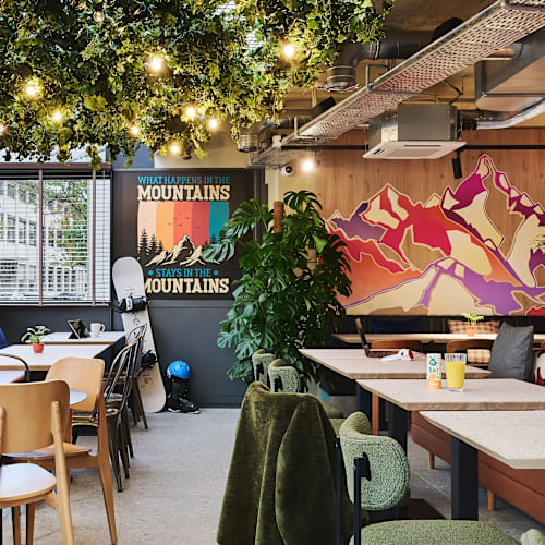 Moxy Annecy, Annecy