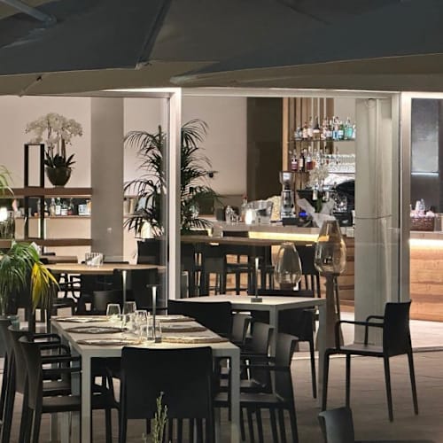 Queen's Bar Restaurant, Cattolica