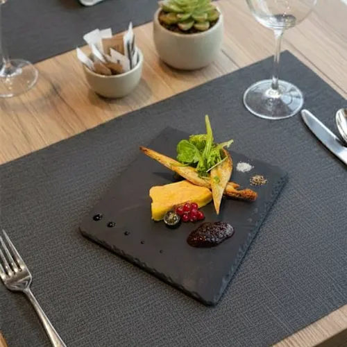 L'Infini, Roissy-en-France