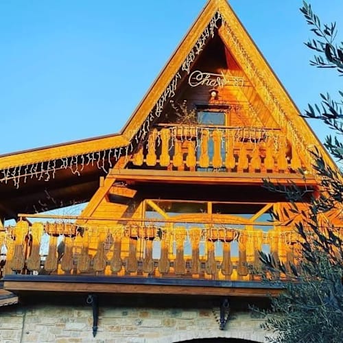 Chalet 80, Torre Cajetani