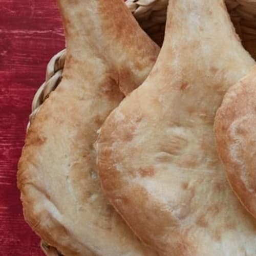 Pane Georgiano, Bologna