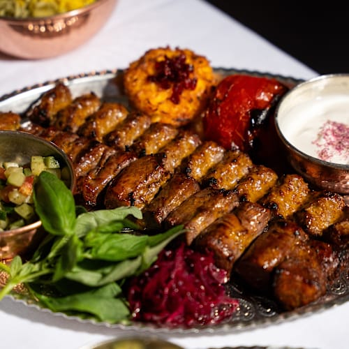 Meykadeh, Sundbyberg