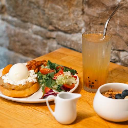 Langues de Chá, Lyon