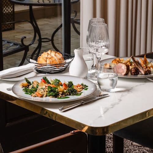 La Table des Lumières, Versailles