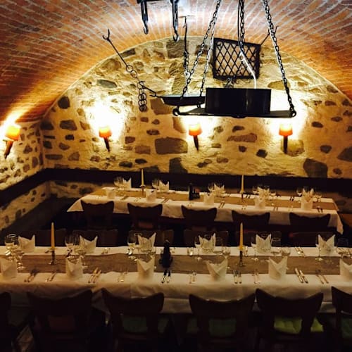 Au Vieux Caveau, Pully