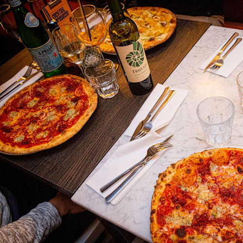 De Pizzabakkers Dagelijkse Groenmarkt, Den Haag