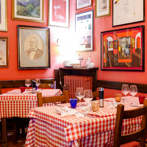 Taverna delle rose, Torino