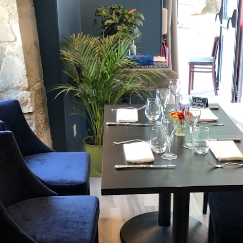 Le Coq et l'Elephant, Paris