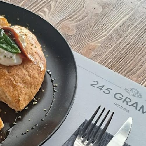 245grammi, Viareggio